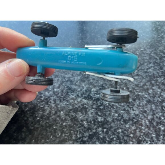 Vtg Politoys Plastic model of a ALPINE FIII F1 Plastic Grand Prix Car Model 813 - Picture 8 of 8